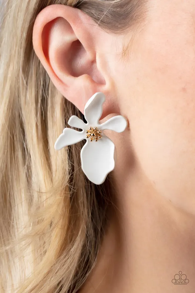 Paparazzi Accessories Rings Hawaiian Heiress White