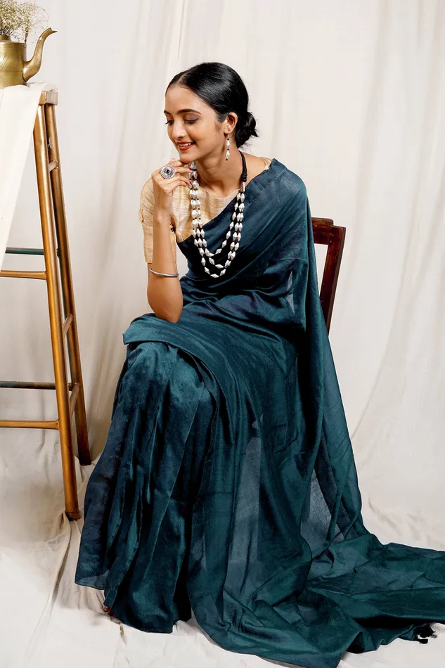Rings Teejh Teejh Anchor Peacock Blue Mulmul Cotton Saree