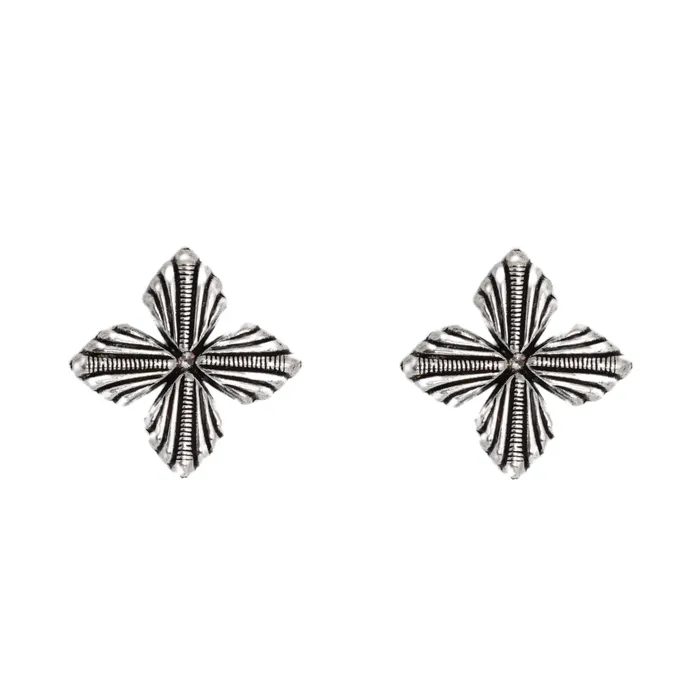 Teejh Necklaces Teejh Aaloka Silver Oxidised Choker Necklace Set Teejh Necklaces Teejh Aaloka Silver Oxidised Choker Necklace Set