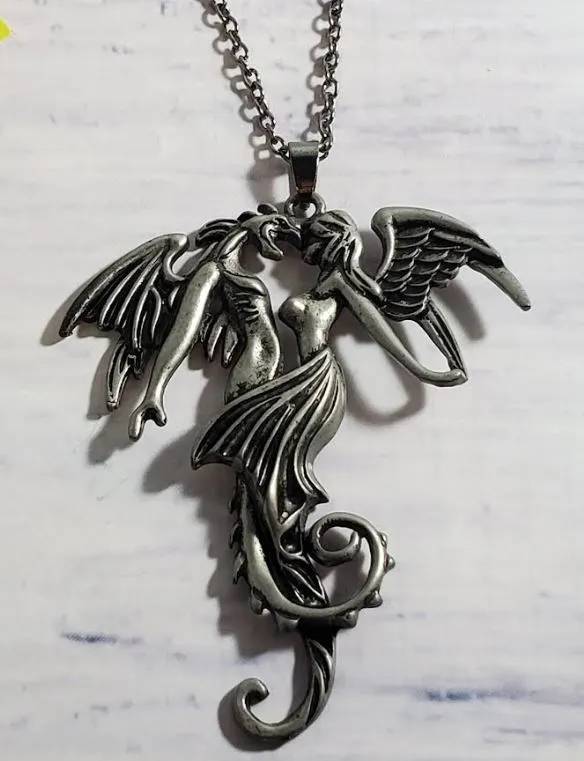 alice Necklaces AZ244 Silver Devil Angel Necklace with FREE EARRINGS