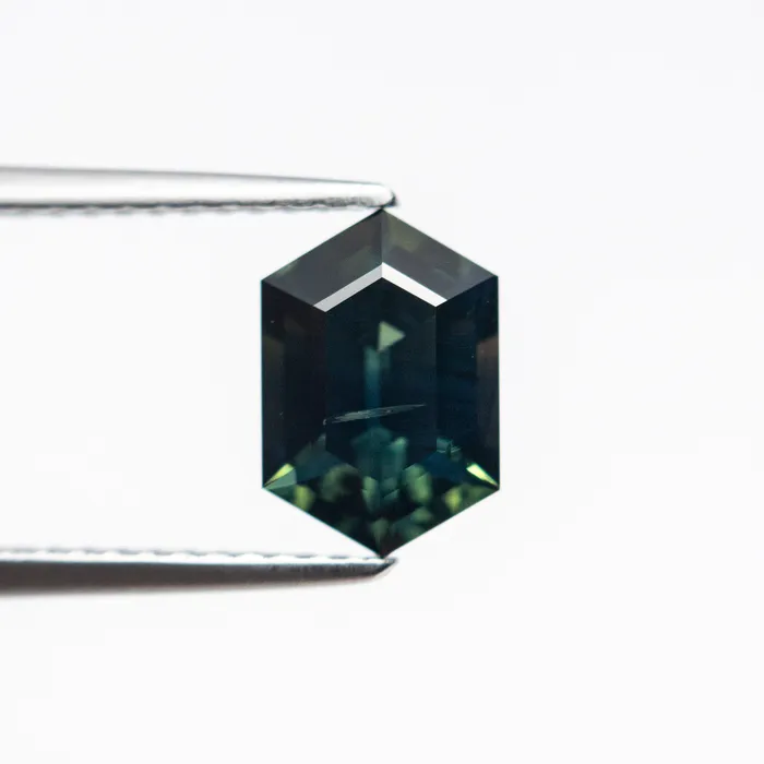 Misfit Gems Rings 178ct 873x598x424mm Hexagon Step Cut Sapphire 2231202