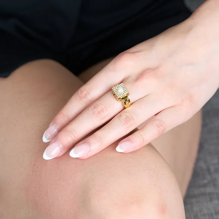 Top Grade Freshwater Pearl Ring WR00145 CONNECT Pearly Lustre Rings