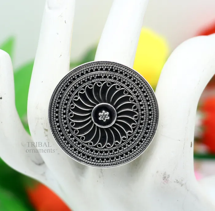 TRIBAL ORNAMENTS Rings 925 sterling solid silver fabulous craftsmanship vintage antique design tribal adjustable ring band for women from Rajasthan India ring487