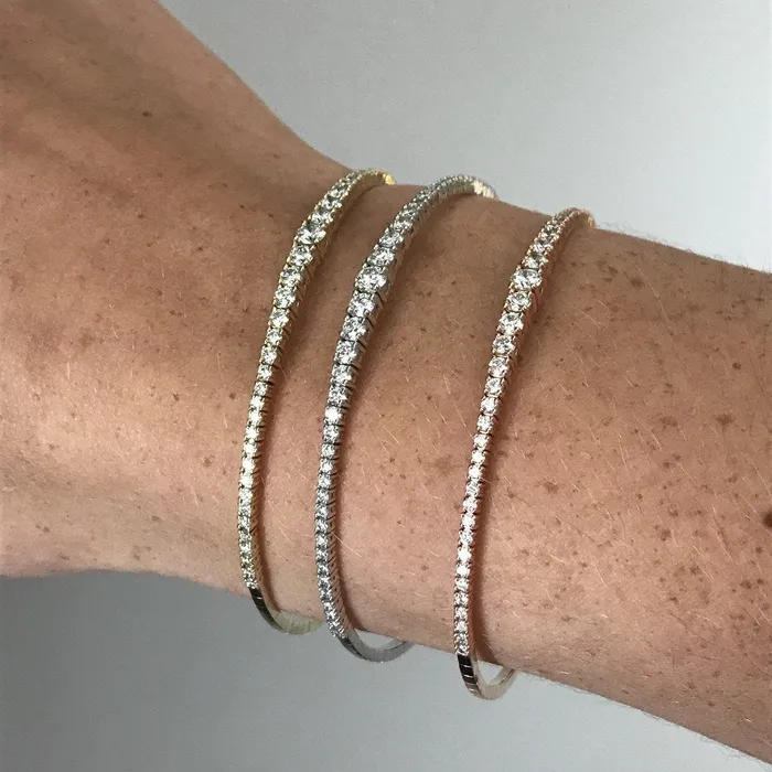 125ctw Graduated Diamond 14K Yellow Gold Flex Bangle Croghans PreStyled Sets