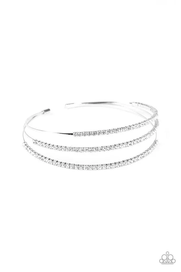 Bracelets Paparazzi Jewelry Paparazzi Bracelet Iridescently Infatuated White