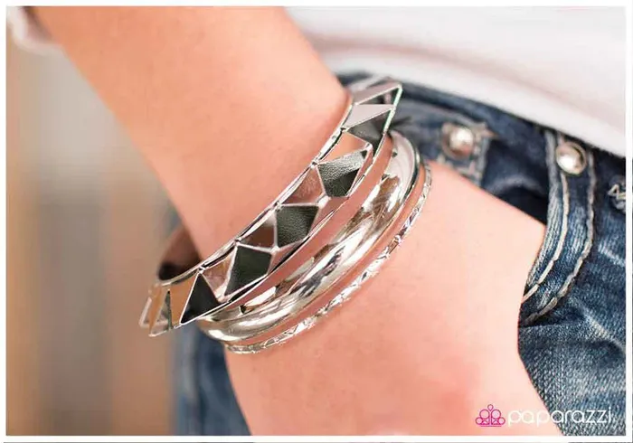 Bracelets Paparazzi Jewelry Paparazzi Bracelet Jagged Edge Green