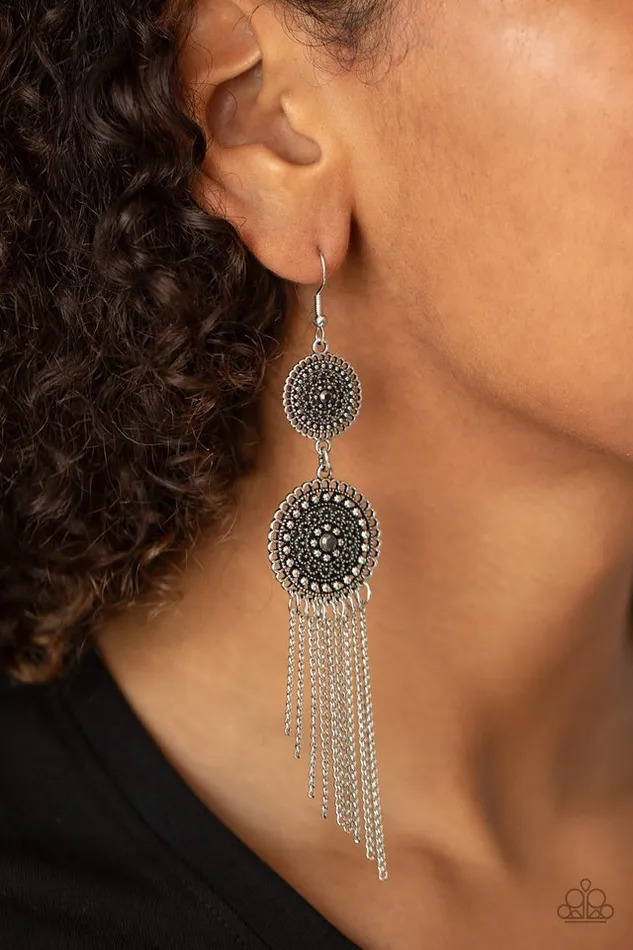 Earrings Paparazzi Earring Medallion Mecca Silver Paparazzi Jewelry