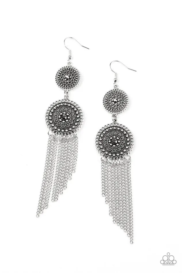 Earrings Paparazzi Earring Medallion Mecca Silver Paparazzi Jewelry Earrings Paparazzi Earring Medallion Mecca Silver Paparazzi Jewelry