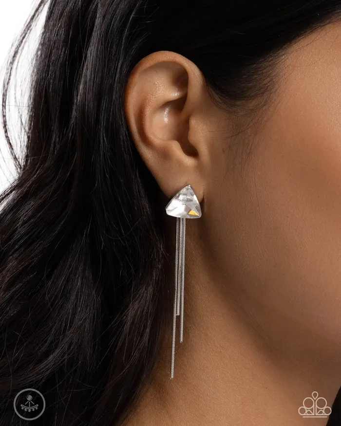 Earrings Paparazzi Jewelry Paparazzi Earring Candescent Class White