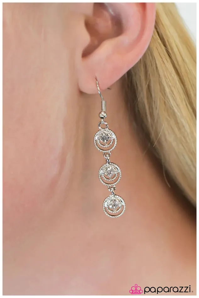 Earrings Paparazzi Jewelry Paparazzi Earring My Darling Clementine White