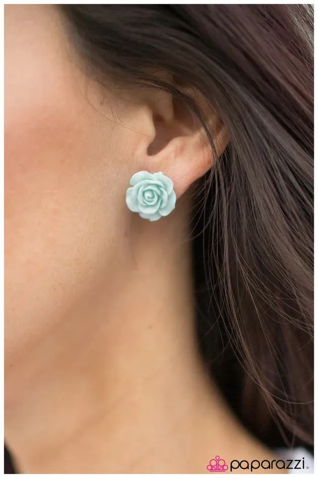 Earrings Paparazzi Jewelry Paparazzi Earring Rose Garden Blue