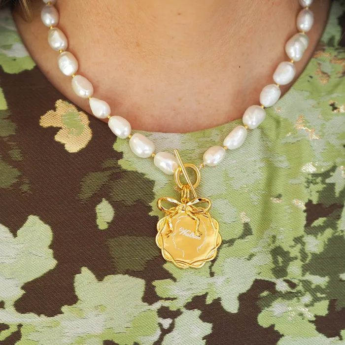 Goldbug Collection Charm Necklaces Goldbug Bow Charm
