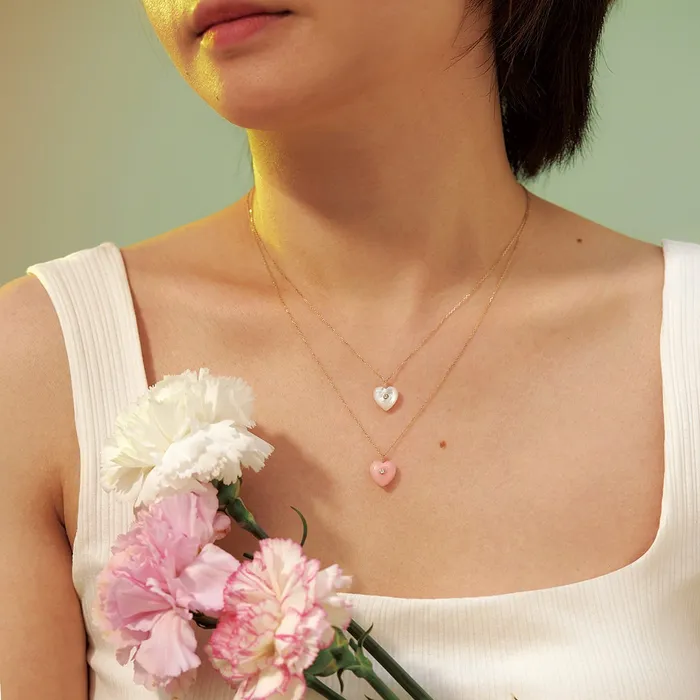 Necklaces Mother of Pearl Diamond Heart 14K Yellow Gold Necklace Croghans