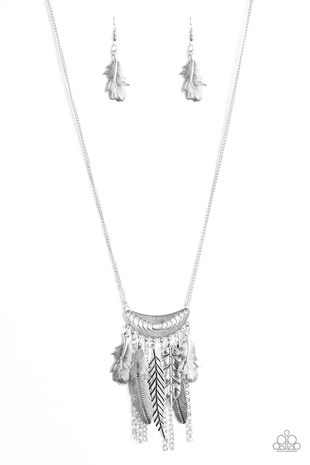 Necklaces Paparazzi Jewelry Paparazzi Necklace Fiercely Feathered Silver