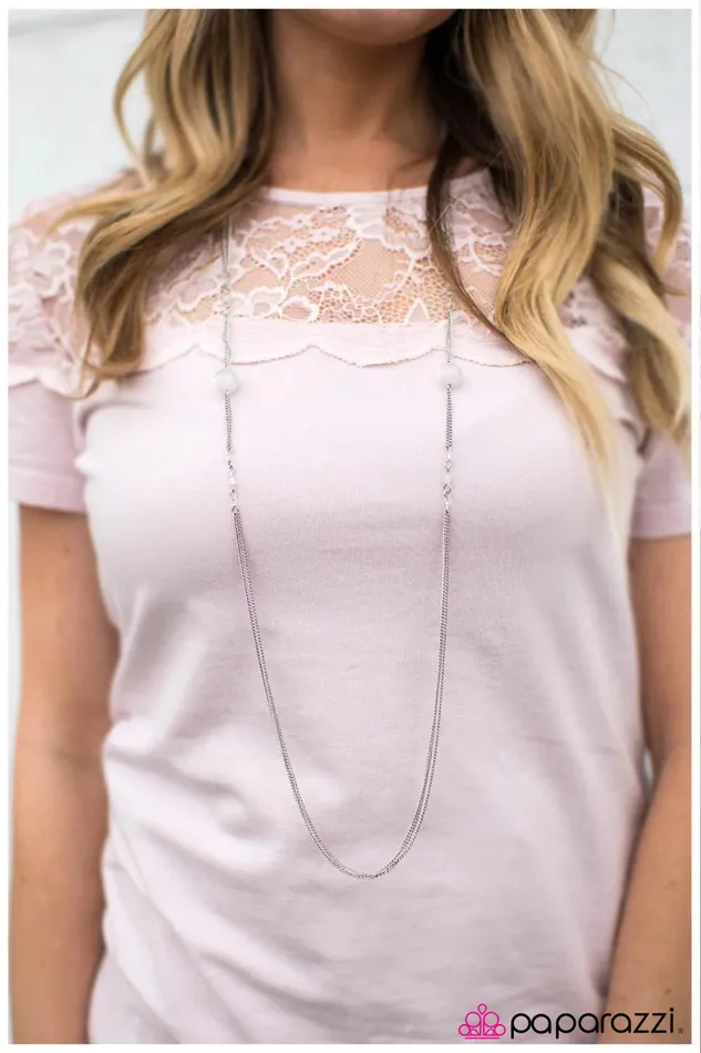 Necklaces Paparazzi Jewelry Paparazzi Necklace Half Past Midnight White
