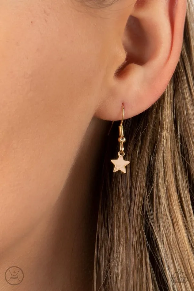 Necklaces Paparazzi Jewelry Paparazzi Necklace Little Lady Liberty Gold Necklaces Paparazzi Jewelry Paparazzi Necklace Little Lady Liberty Gold