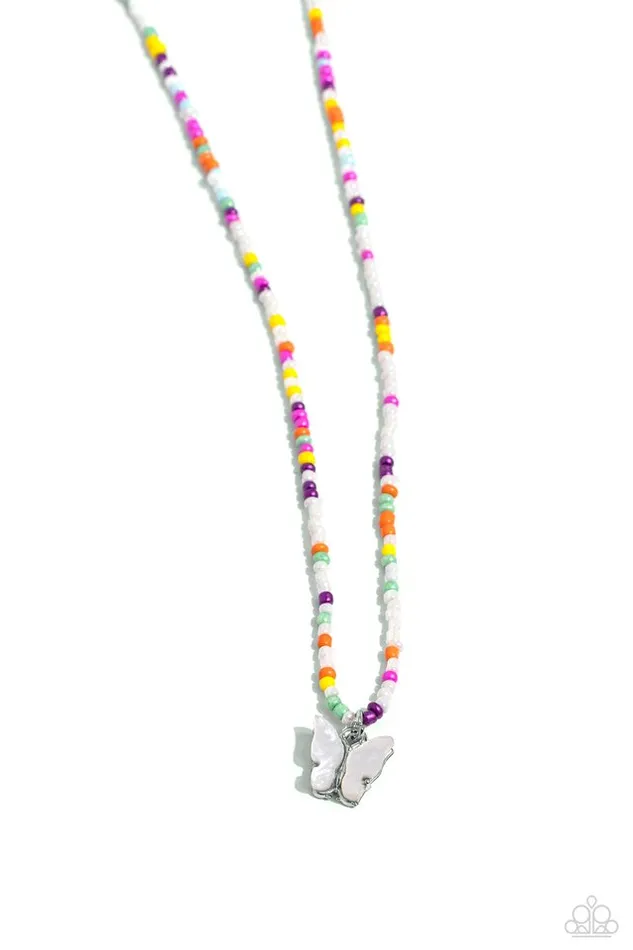 Necklaces Paparazzi Jewelry Paparazzi Necklace Soaring Shell White Necklaces Paparazzi Jewelry Paparazzi Necklace Soaring Shell White