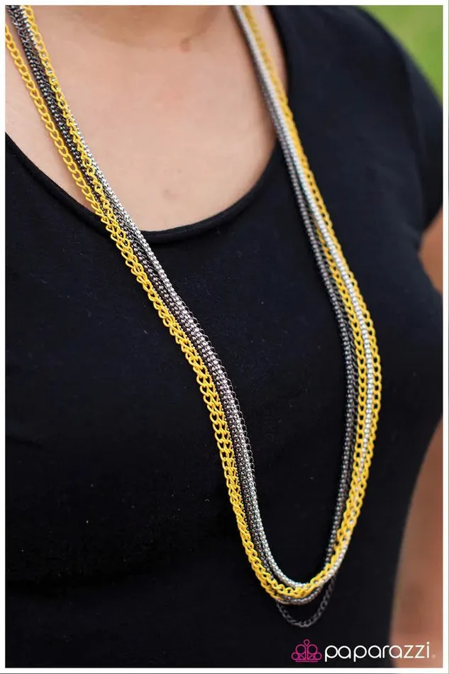 Necklaces Paparazzi Jewelry Paparazzi Necklace Under the City Lights Yellow