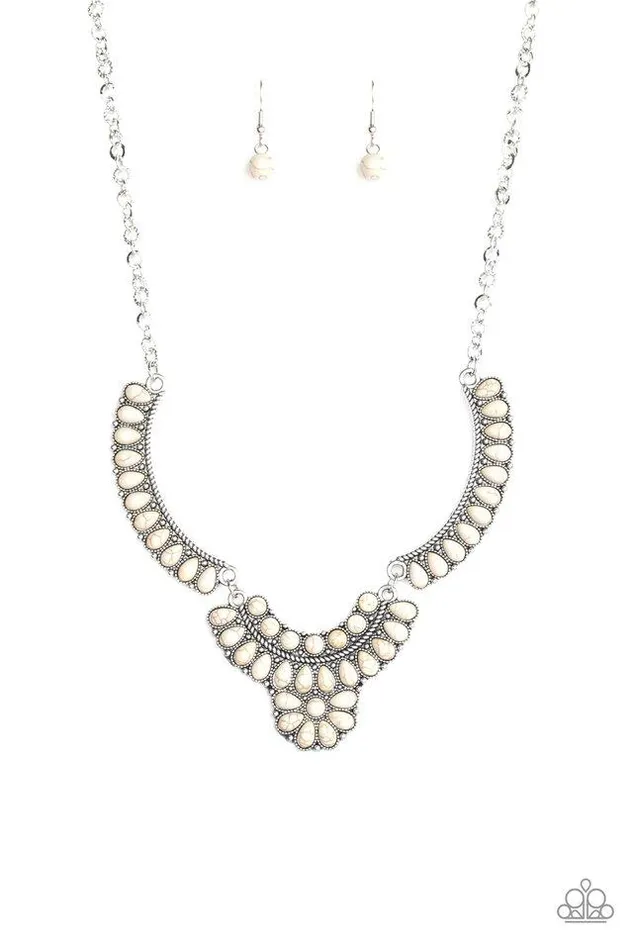 Necklaces Paparazzi Necklace Omega Oasis White Paparazzi Jewelry