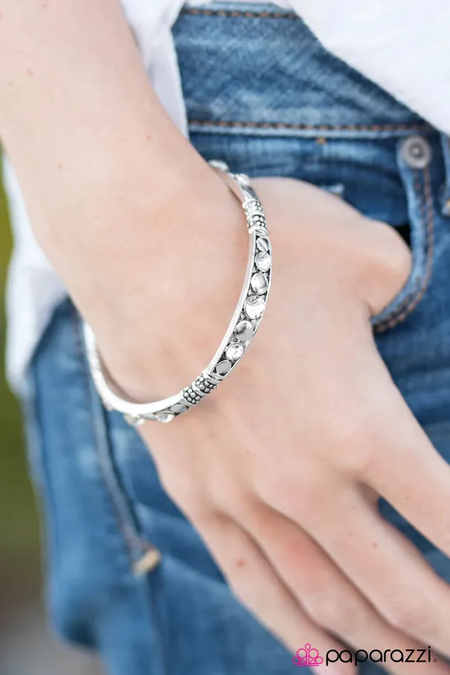 Paparazzi Bracelet Get Your Sparkle On White Paparazzi Jewelry Bracelets