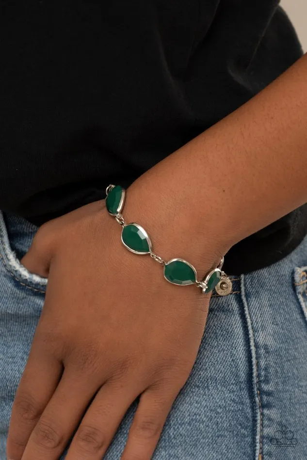 Paparazzi Bracelet REIGNy Days Green Paparazzi Jewelry Bracelets