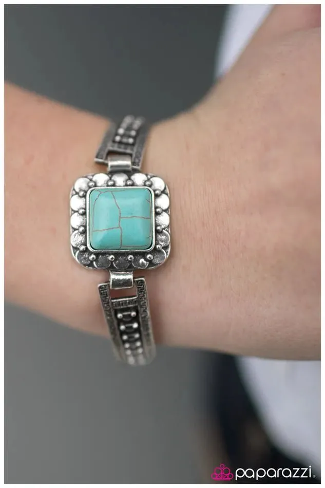 Paparazzi Bracelet Sahara Sunrise Blue Paparazzi Jewelry Bracelets