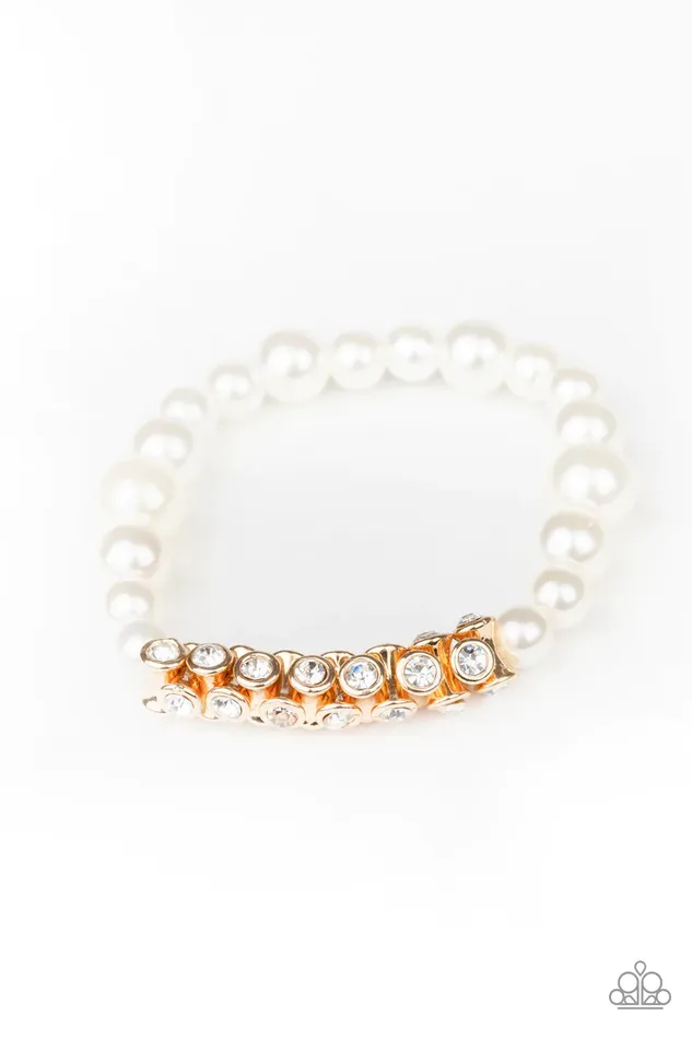 Paparazzi Bracelet TrafficStopping Sparkle Gold Paparazzi Jewelry Bracelets