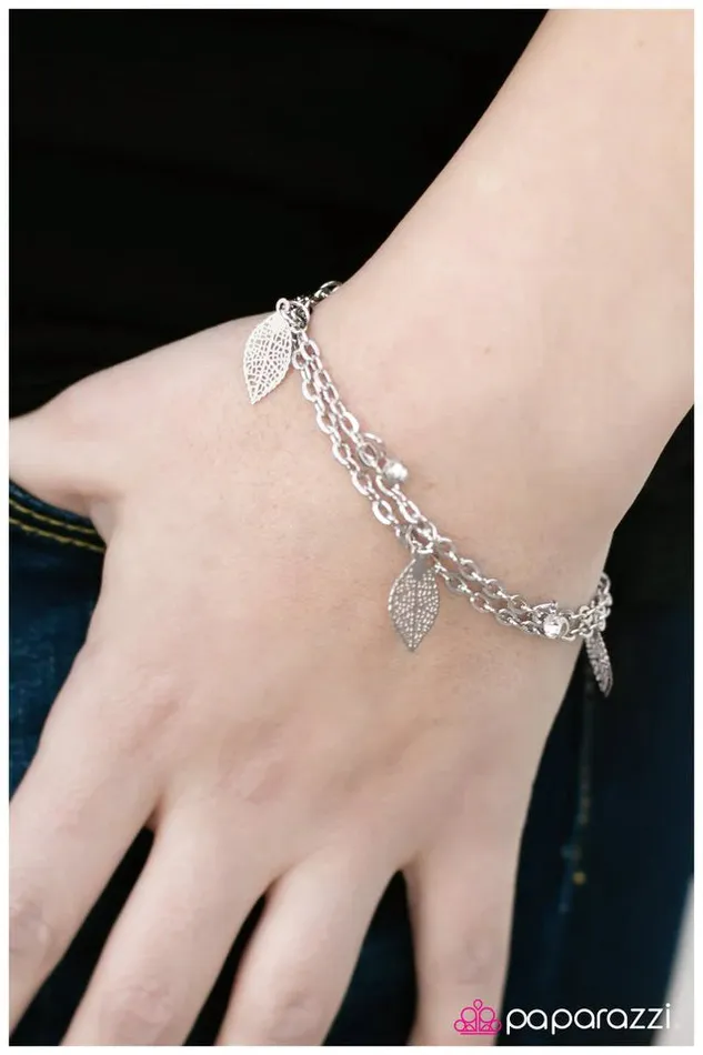 Paparazzi Bracelet You Better BeLEAF It White Paparazzi Jewelry Bracelets