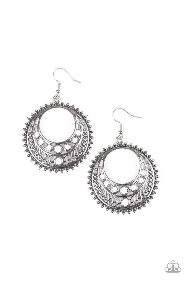 Paparazzi Earring Boho Bliss White Paparazzi Jewelry Earrings