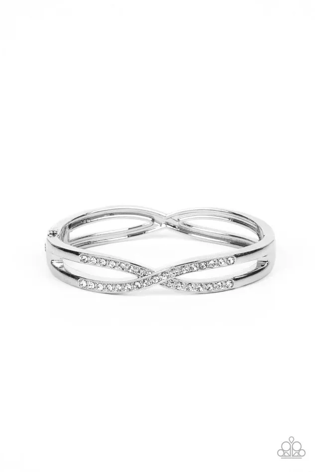 Paparazzi Jewelry Bracelets Paparazzi Bracelet Woven in Wealth White Paparazzi Jewelry Bracelets Paparazzi Bracelet Woven in Wealth White