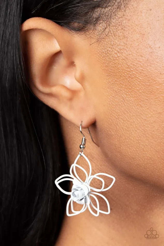 Paparazzi Jewelry Earrings Paparazzi Earring Botanical Bonanza White