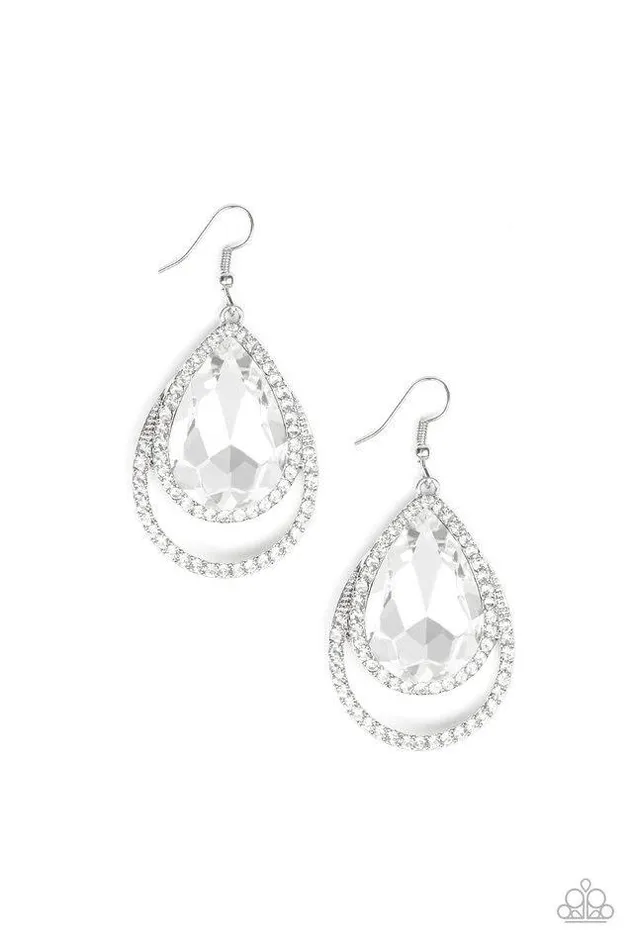 Paparazzi Jewelry Earrings Paparazzi Earring Famous White Paparazzi Jewelry Earrings Paparazzi Earring Famous White