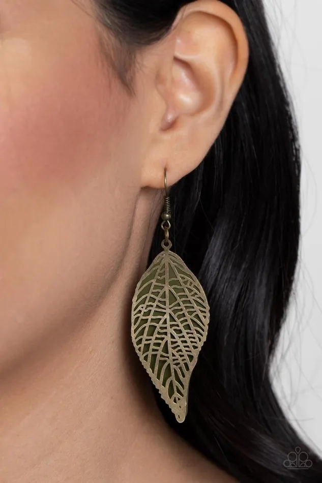 Paparazzi Jewelry Earrings Paparazzi Earring Leafy Luxury Green