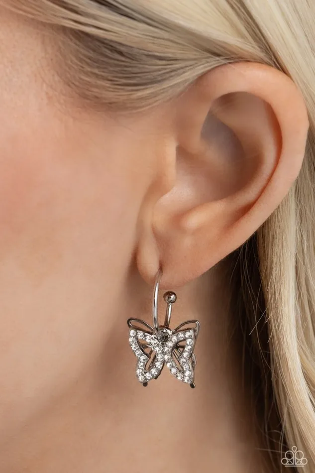 Paparazzi Jewelry Earrings Paparazzi Earring Lyrical Layers White