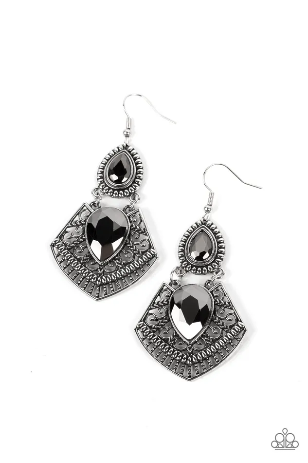 Paparazzi Jewelry Earrings Paparazzi Earring Royal Remix Silver