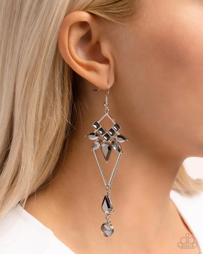 Paparazzi Jewelry Earrings Paparazzi Earring ShoulderDusting Shimmer Silver