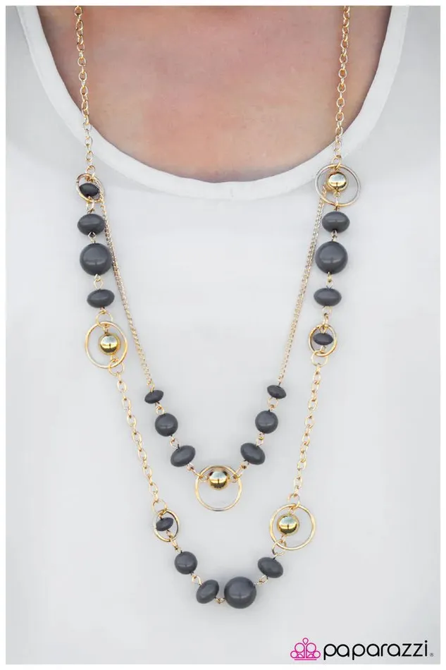 Paparazzi Jewelry Necklaces Paparazzi Necklace Outlier Gold
