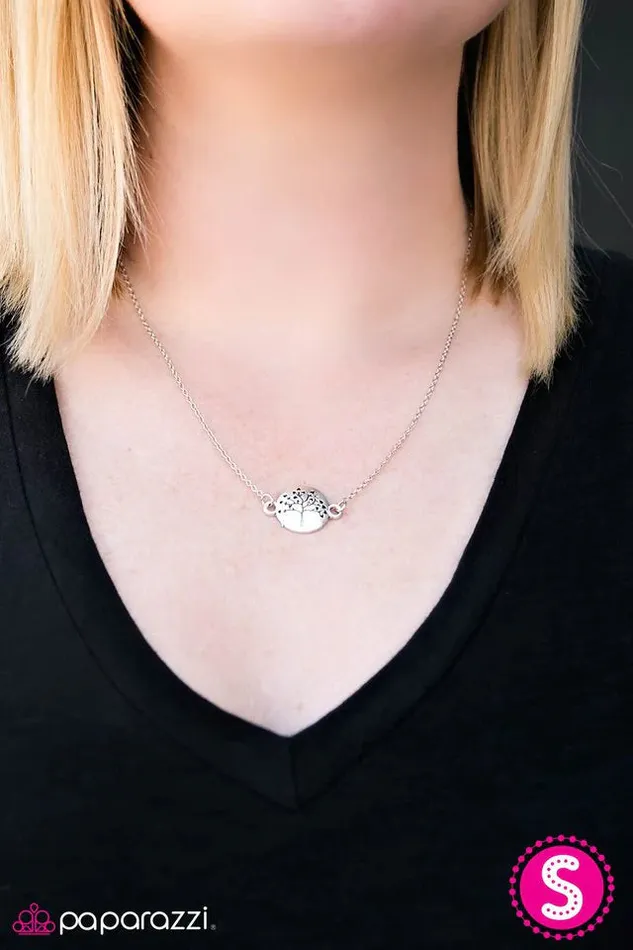 Paparazzi Jewelry Necklaces Paparazzi Necklace Strong Roots Silver