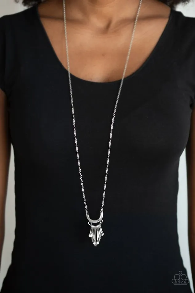 Paparazzi Jewelry Necklaces Paparazzi Necklace Trendsetting Trinket Silver