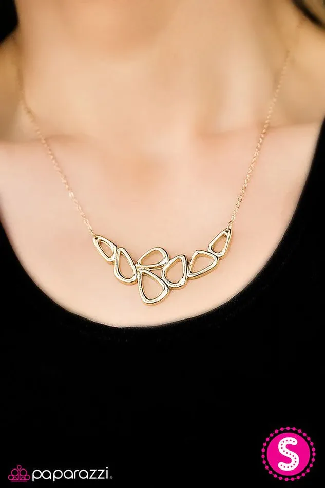 Paparazzi Jewelry Necklaces Paparazzi Necklace Vertigo Gold