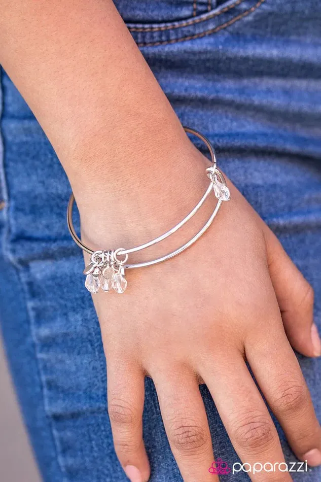 Paparazzi Jewelry Paparazzi Bracelet I Adore Pretty Things White Bracelets