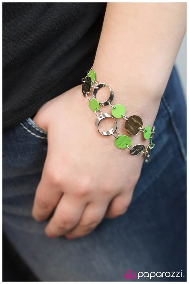 Paparazzi Jewelry Paparazzi Bracelet Without A Care In the World Green Bracelets