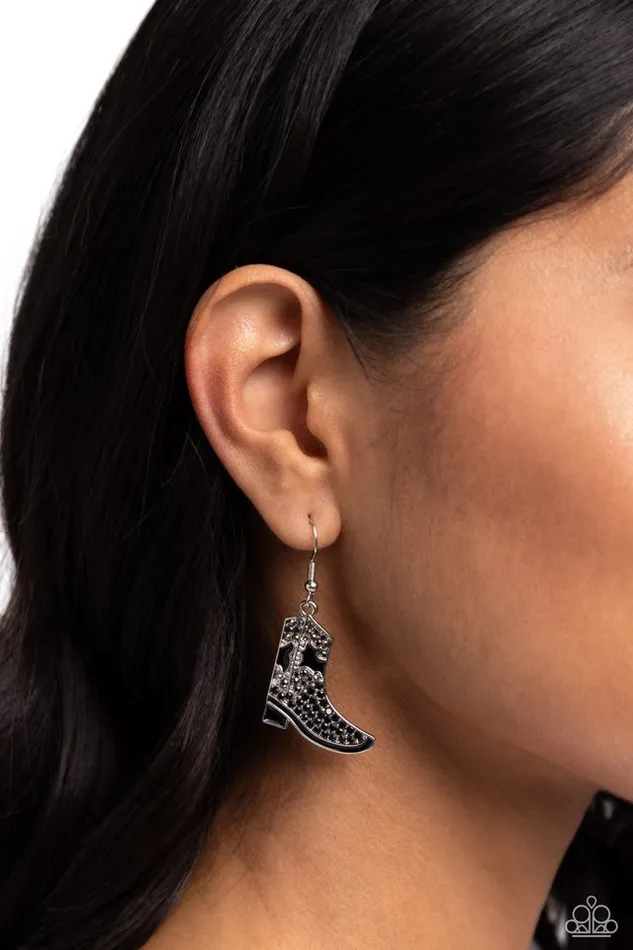 Paparazzi Jewelry Paparazzi Earring Boot Scootin Bling Black Earrings