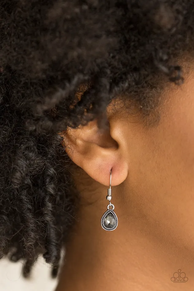 Paparazzi Jewelry Paparazzi Earring Princess Priority Silver Earrings