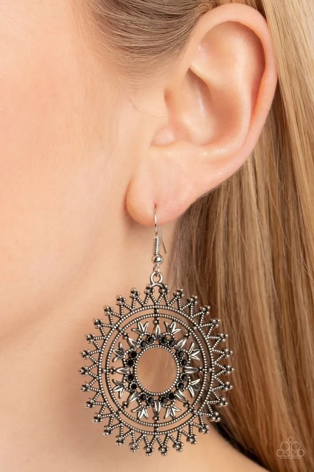 Paparazzi Jewelry Paparazzi Earring Revel in Radiance Black Earrings