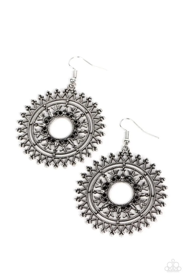 Paparazzi Jewelry Paparazzi Earring Revel in Radiance Black Earrings Paparazzi Jewelry Paparazzi Earring Revel in Radiance Black Earrings