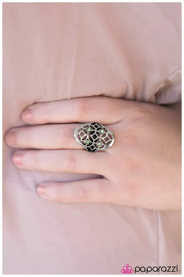 Paparazzi Jewelry Rings Paparazzi Ring Vintage Dcor Green