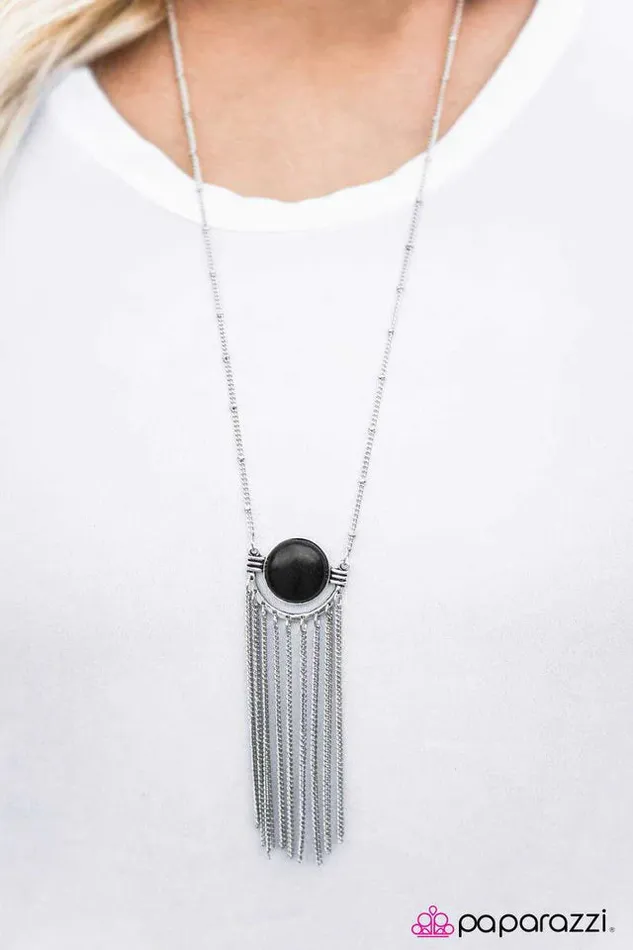 Paparazzi Necklace After Dusk Black Paparazzi Jewelry Necklaces