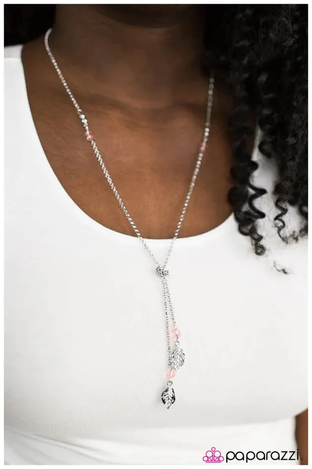 Paparazzi Necklace LEAF It Be Pink Paparazzi Jewelry Necklaces