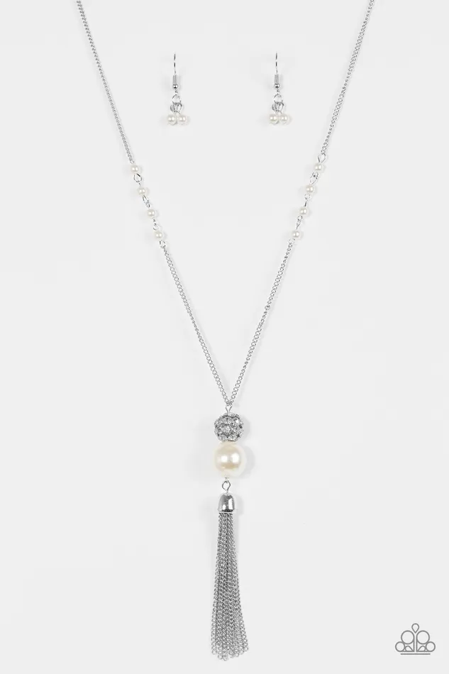 Paparazzi Necklace The Only Show In Town White Paparazzi Jewelry Necklaces